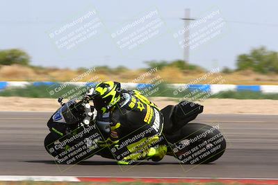 media/Apr-30-2023-CRA (Sun) [[020fcf5d43]]/Race 11-600 Expert Superbike/